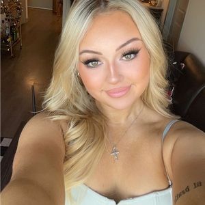 Meet your Posher, Kennedy